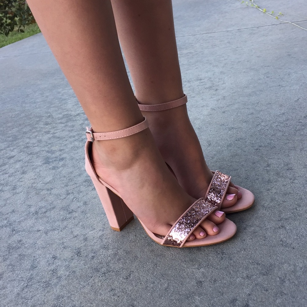 Weeboo Pink Sparkly High Heel with Strap